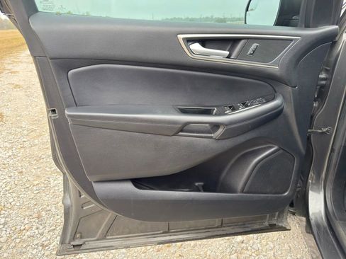 Used 2018 Ford Edge SEL w/ Equipment Group 201A image 11