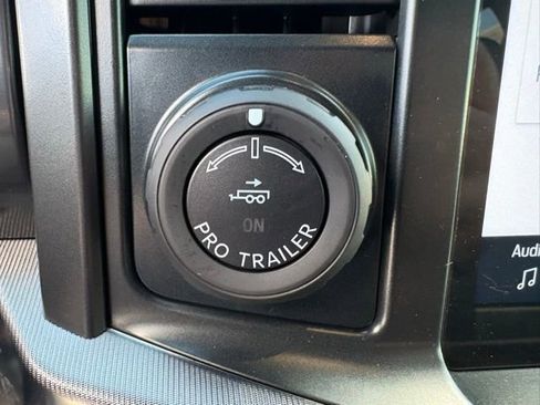 Used 2025 Ford F150 Lariat w/ Equipment Group 501A Mid AWD/4WD image 24