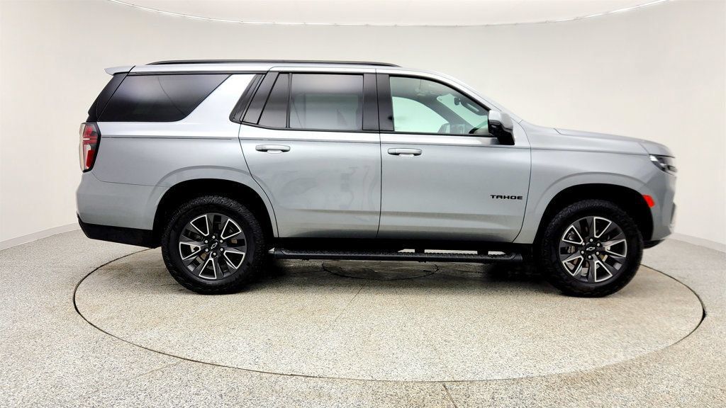 Used 2023 Chevrolet Tahoe Z71 w/ Luxury Package AWD/4WD image 4