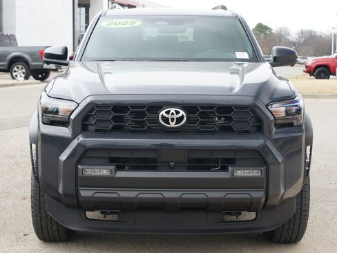 Certified 2025 Toyota 4Runner TRD Off-Road Premium w/ Tow Technology Package image 24