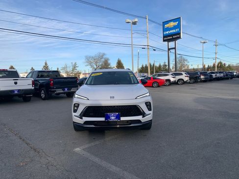 Certified 2025 Buick Envision Sport Touring image 9