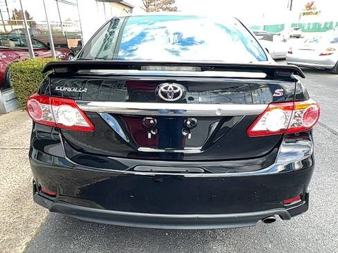 Used 2012 Toyota Corolla S image 22