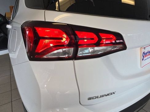 Used 2023 Chevrolet Equinox LT AWD/4WD image 29