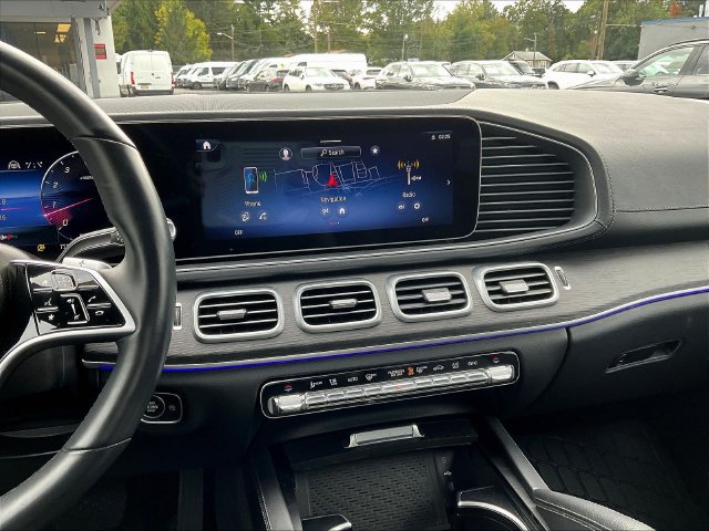 Certified 2024 Mercedes-Benz GLS 450 4MATIC image 11