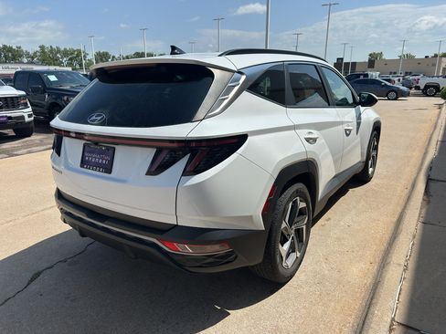 Used 2022 Hyundai Tucson SEL w/ Convenience Package FWD image 5
