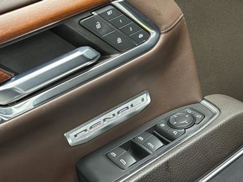 Used 2023 GMC Sierra 1500 Denali w/ Denali Reserve Package image 22