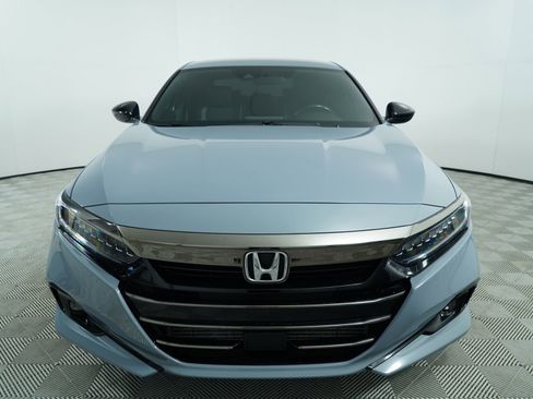 Used 2022 Honda Accord Sport image 3