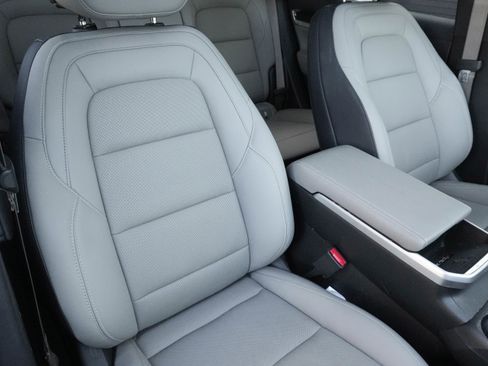 Used 2026 GMC Terrain Elevation w/ Elevation Premium Package image 11