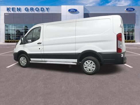 Used 2025 Ford Transit 250 Low Roof w/ Exterior Upgrade Package RWD image 3