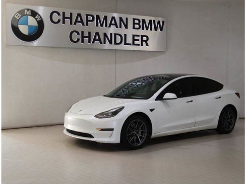 Used 2021 Tesla Model 3 Standard Range Plus RWD image 1