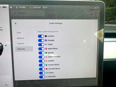 Used 2021 Tesla Model 3 Performance image 41