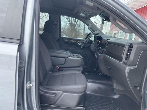 Used 2024 Chevrolet Silverado 1500 LT image 24