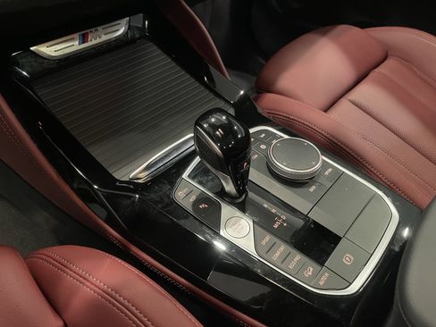 Certified 2025 BMW X4 M40i image 18