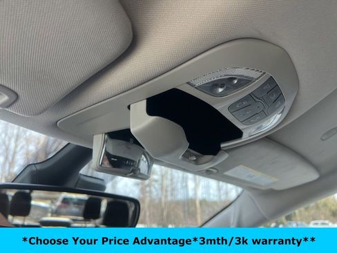 Certified 2023 Chrysler Pacifica Touring-L image 79