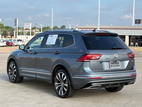 Used 2020 Volkswagen Tiguan SEL Premium R-Line w/ 3rd Row Seat Package AWD/4WD image 7
