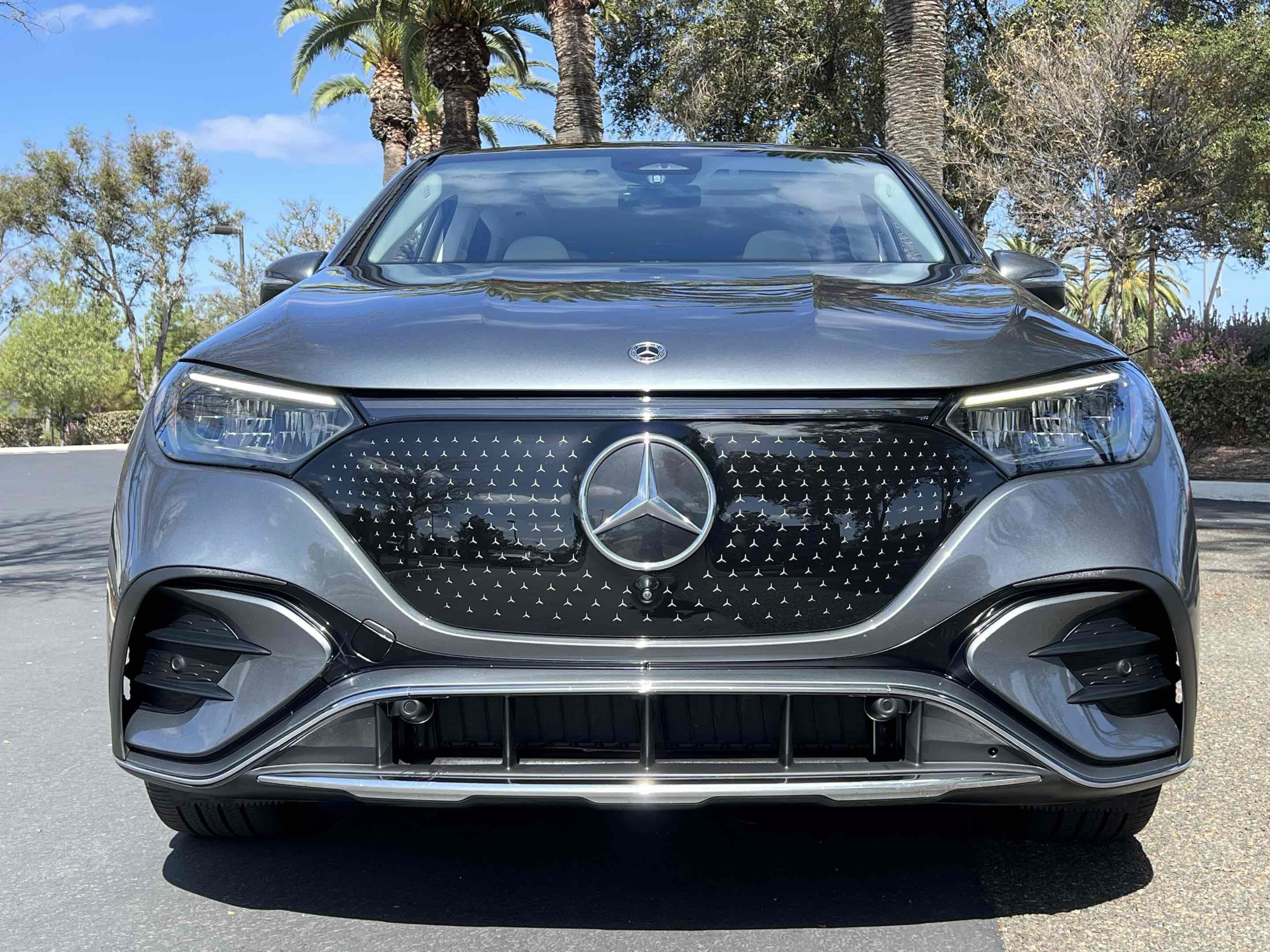 Used 2023 Mercedes-Benz EQE 350+ SUV w/ AMG Line Exterior Package image 46