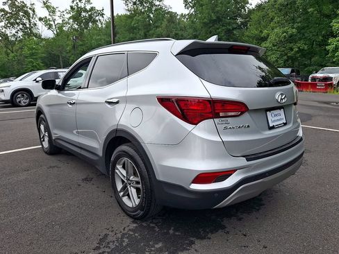 Used 2017 Hyundai Santa Fe Sport w/ 2.4L Tech Package 04 AWD/4WD image 4