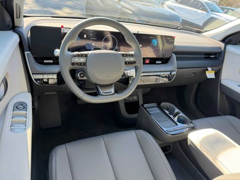 New 2026 Hyundai Ioniq 5 SEL RWD image 13