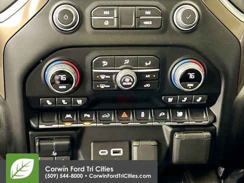 Used 2022 Chevrolet Silverado 1500 High Country w/ Technology Package image 9