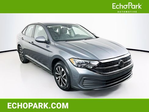 Used 2024 Volkswagen Jetta S image 1