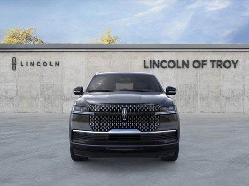 New 2025 Lincoln Navigator Reserve image 6