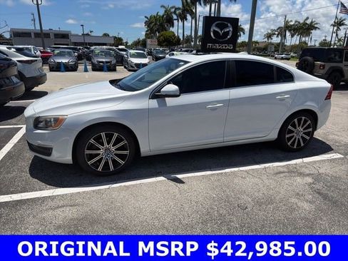 Used 2016 Volvo S60 T5 Premier image 2