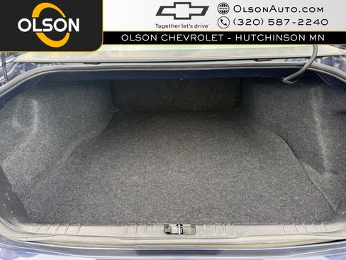 Used 2009 Chevrolet Impala LT image 12