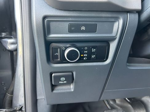 Used 2025 Ford F150 XL RWD image 22