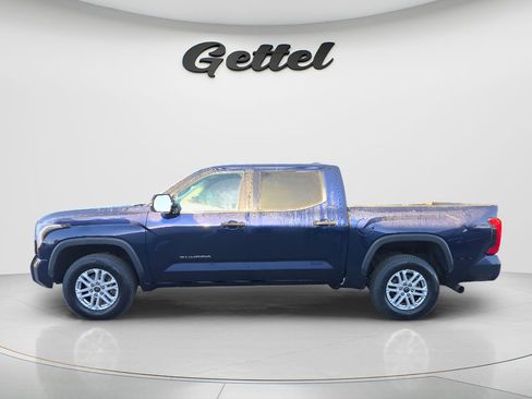 Used 2022 Toyota Tundra SR5 w/ SR5 Convenience Package image 15