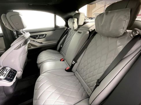 New 2026 Mercedes-Benz S 580 4MATIC Sedan image 10