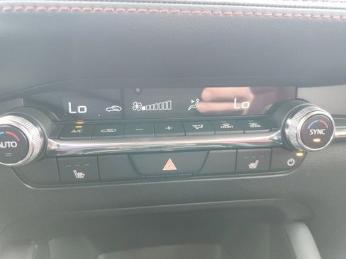 New 2026 MAZDA MAZDA3 Carbon image 34