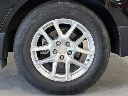 Used 2022 Chevrolet Equinox LT FWD image 8