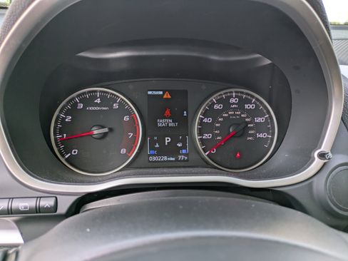 Used 2018 Mitsubishi Eclipse Cross LE image 26