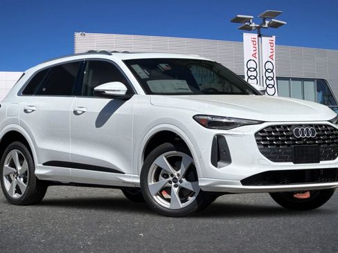 New 2025 Audi Q5 2.0T Premium Plus image 2