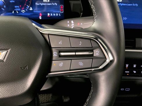 Used 2025 Chevrolet Equinox LT image 19