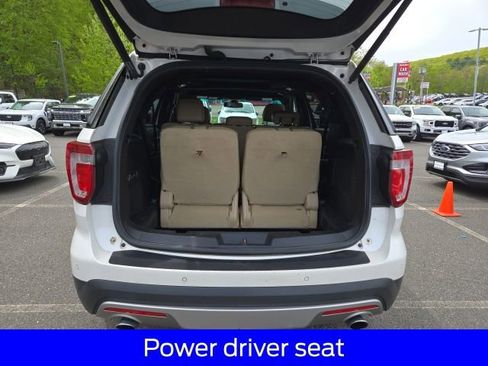 Used 2017 Ford Explorer Limited w/ Equipment Group 301A AWD/4WD image 16