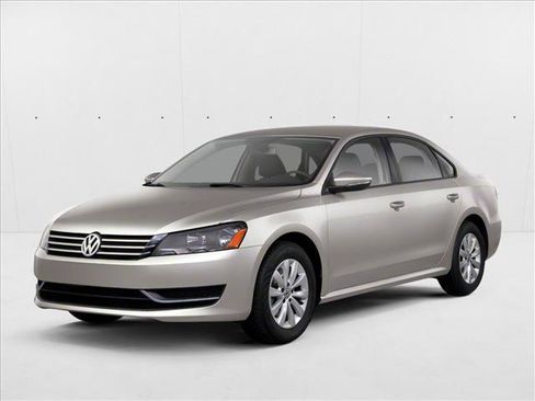 Used 2013 Volkswagen Passat 2.5 SE FWD image 1