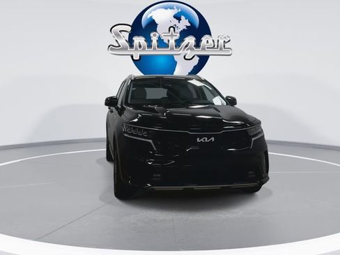 Certified 2023 Kia Sorento EX image 6