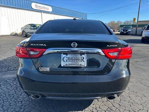 Used 2018 Nissan Maxima Platinum image 4