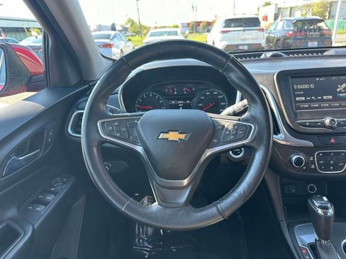 Used 2018 Chevrolet Equinox LT FWD image 14
