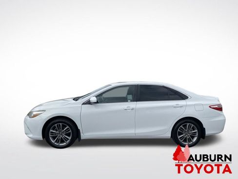 Used 2017 Toyota Camry SE FWD image 5