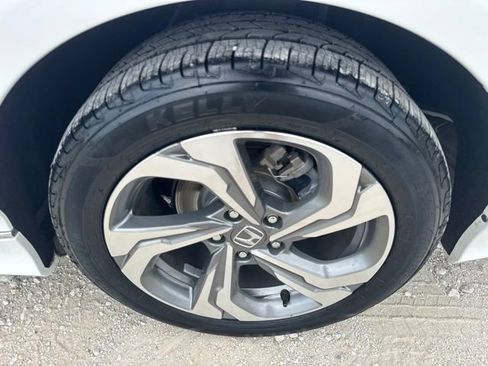 Used 2020 Honda Accord EX-L image 25