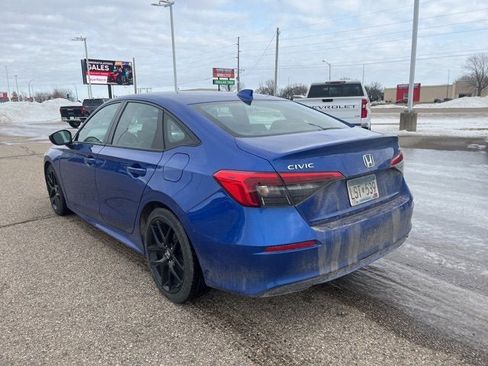 Used 2024 Honda Civic Sport image 5