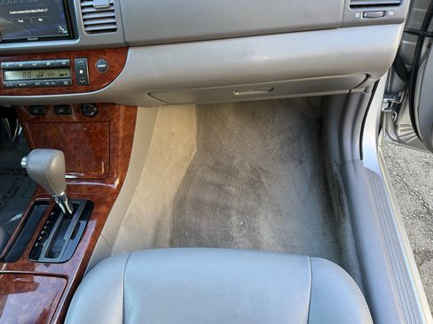 Used 2005 Toyota Camry XLE image 64