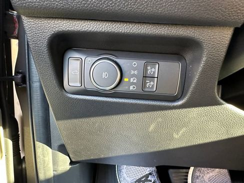 New 2025 Ford Ranger XLT w/ Equipment Group 301A High image 16