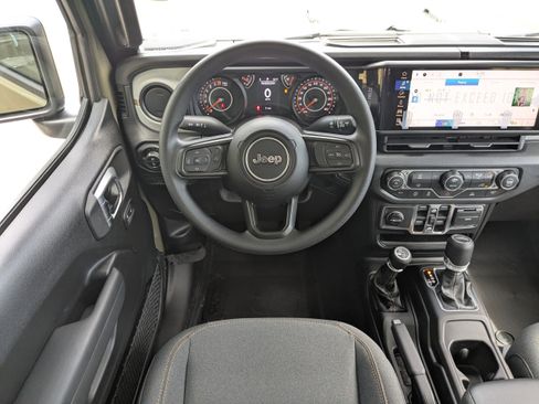 New 2026 Jeep Gladiator Sport image 15