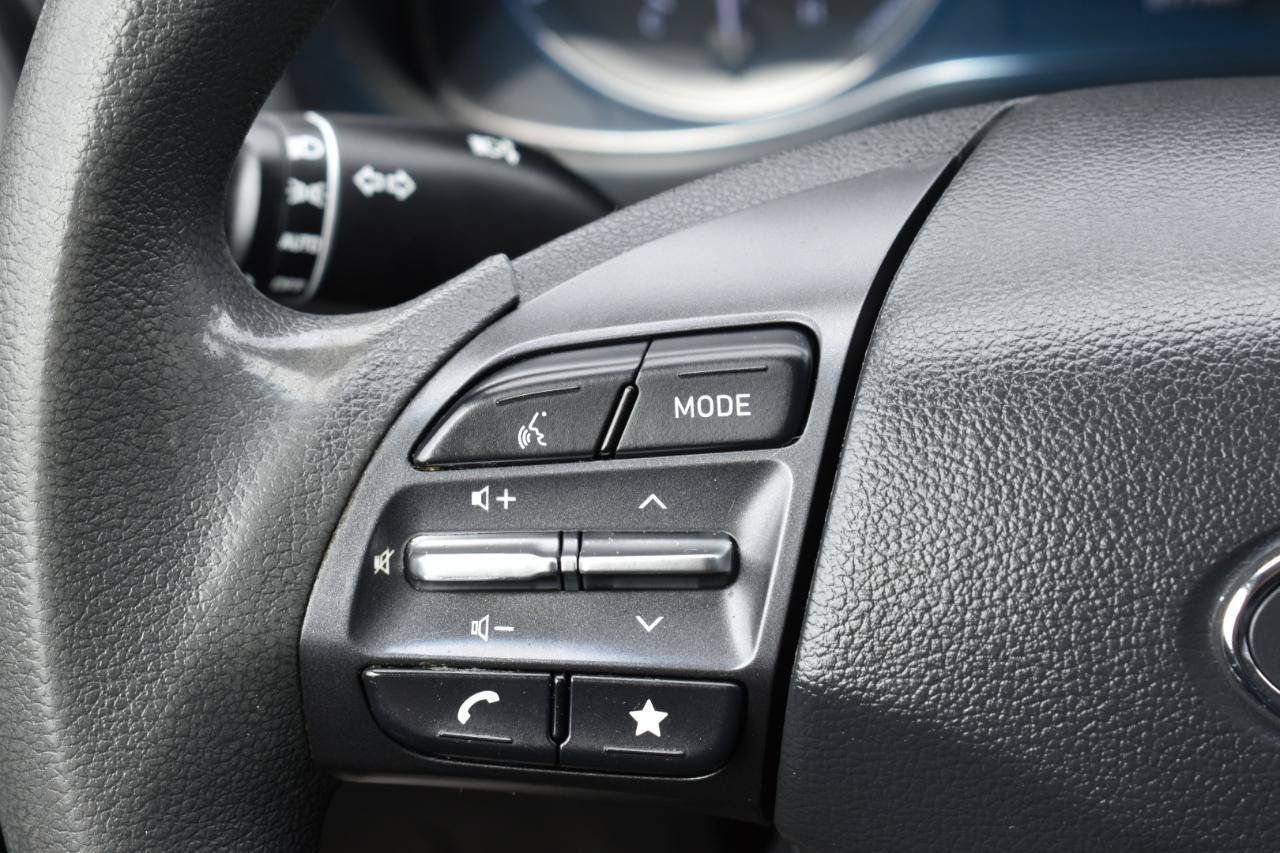 Used 2022 Hyundai Kona SEL w/ Cargo Package FWD image 15