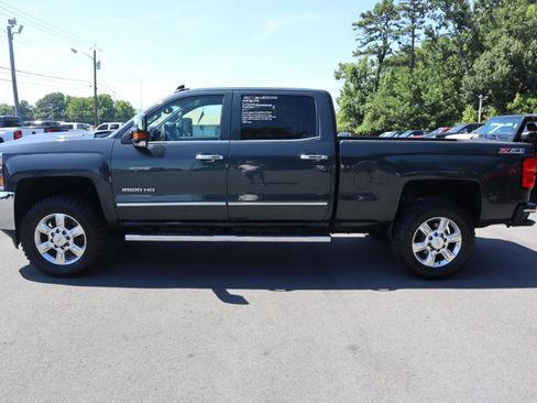 Used 2017 Chevrolet Silverado 2500 LTZ w/ Duramax Plus Package AWD/4WD image 6