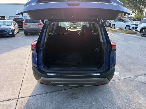 Used 2023 Nissan Rogue SL w/ SL Premium Package AWD/4WD image 35