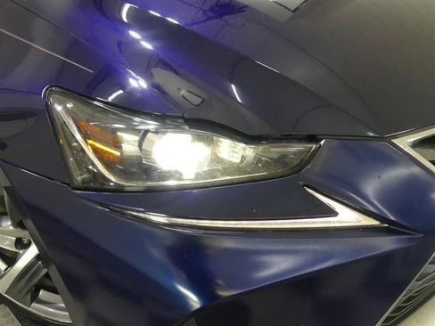 Used 2017 Lexus IS 300 AWD w/ Premium Package image 15